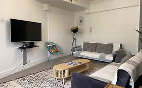 L'Appartement Des Champs Elysees